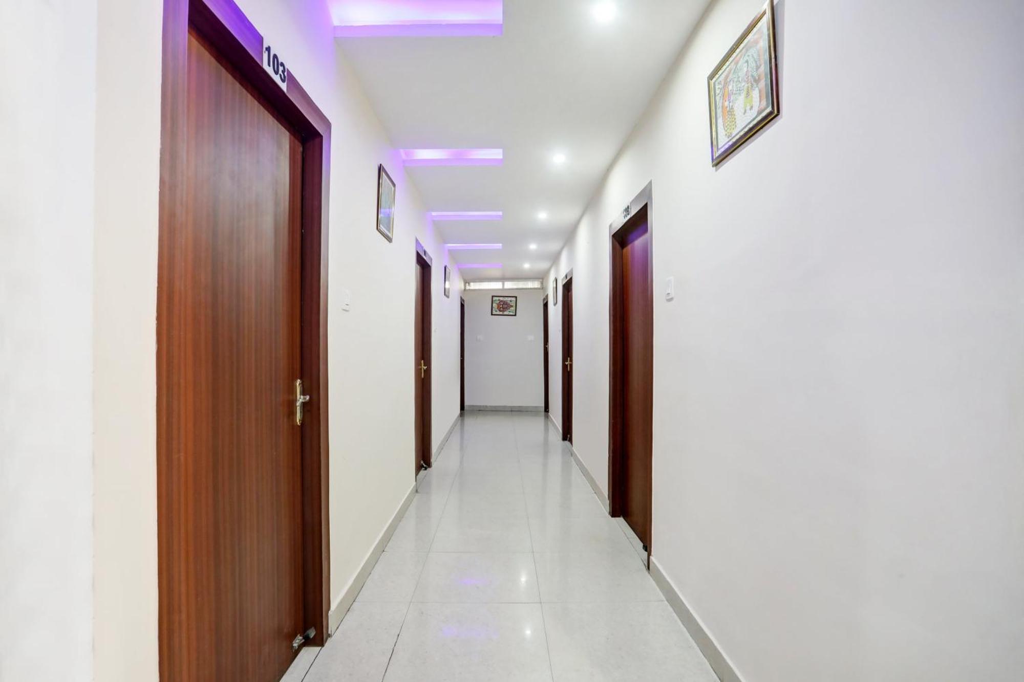 Super Collection O Danapur Near Railway Station 호텔 파트나 외부 사진