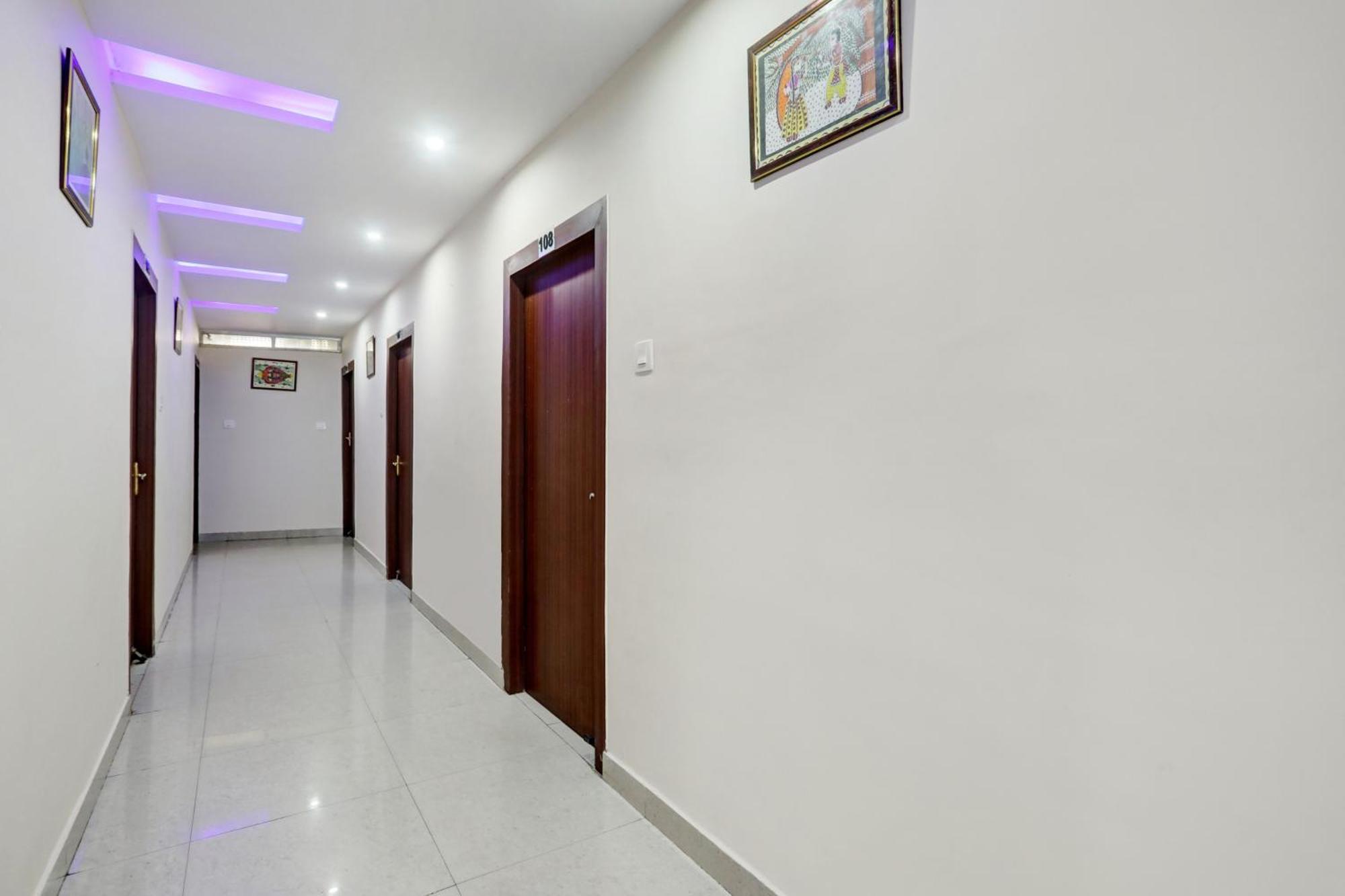 Super Collection O Danapur Near Railway Station 호텔 파트나 외부 사진